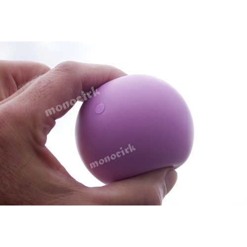 balle jonglerie PLAY MMX 67mm coque PVC et graines, cirque Nantes