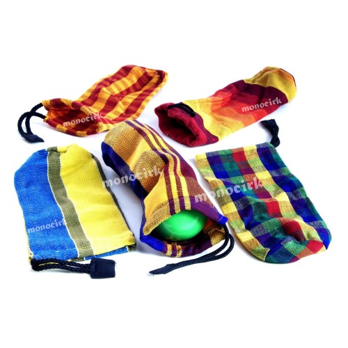 petit sac rasta multi couleurs pour balles jonglerie