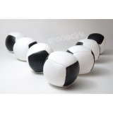 jonglerie balle cube Record Babache N&B, matériel cirque Nantes Breizh