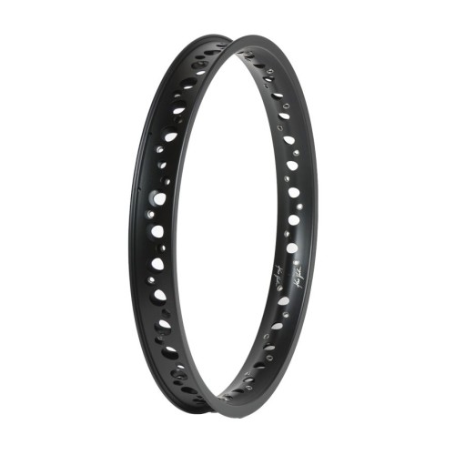 copy of jante 19" QU-AX 48 trous