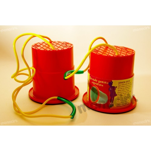 échasses à mains enfant, boîtes à ficelles, magasin Nantes cirque 44