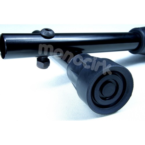 échasses enfants droites ajustables en acier, magasin cirque Nantes 44