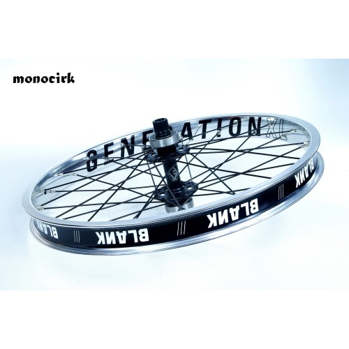 roue montée jante BLANK chrome + axe KOXX LIGHT ISIS