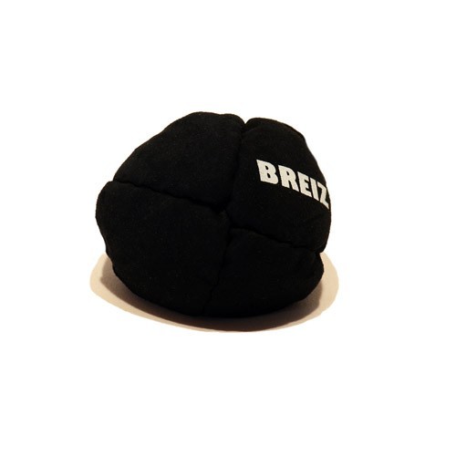 Tshaka balle Ninja Breizh noir-blanc, magasin jonglerie Nantes cirque