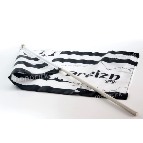 drapeau breton Breizh Gwenn Ha Du 45x30, Nantes magasin cirque
