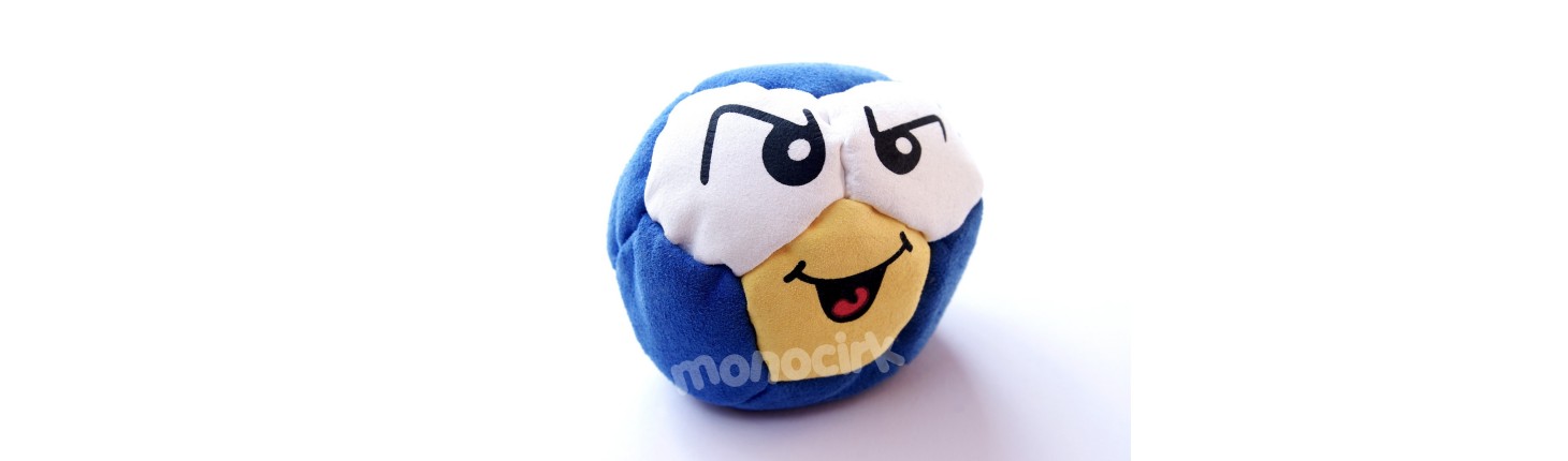 Balle jonglerie freestyle TSHAKA, petite, molle, magasin cirque Nantes